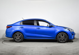Подержанный автомобиль Kia Rio Sedan 2020 года (4 фото)
