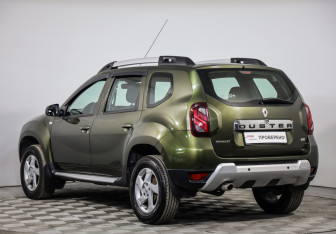 Подержанный автомобиль Renault Duster 2018 года (6 фото)