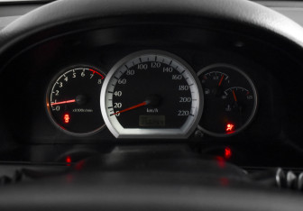 Подержанный автомобиль Chevrolet Lacetti Wagon 2010 года (17 фото)