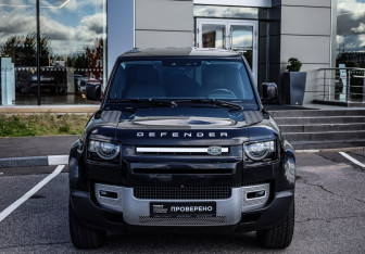Подержанный автомобиль Land Rover Defender Suv 2021 года (3 фото)