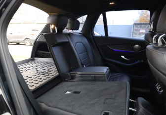 Подержанный автомобиль Mercedes-Benz GLC Coupe 2019 года (14 фото)