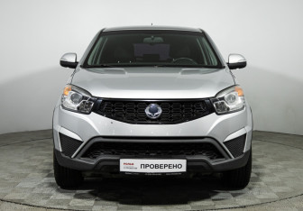 Подержанный автомобиль SsangYong Actyon 2013 года (2 фото)