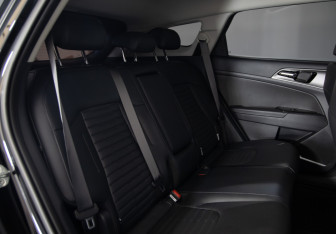 Подержанный автомобиль Kia Sportage 2023 года (12 фото)