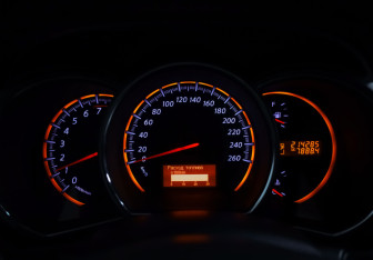 Подержанный автомобиль Nissan Murano Suv 2011 года (13 фото)