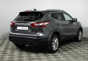 Подержанный автомобиль Nissan Qashqai 2018 года (5 фото)