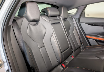 Новый Changan UNI-V 2024 (12 фото)