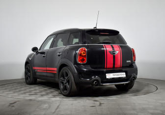 Подержанный автомобиль MINI Countryman 2013 года (7 фото)