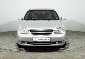 Подержанный автомобиль Chevrolet Lacetti Sedan 2007 года (2 фото)