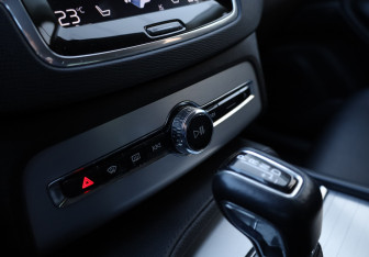 Подержанный автомобиль Volvo XC90 2018 года (23 фото)