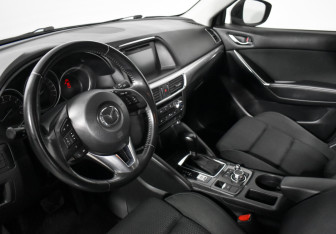 Подержанный автомобиль Mazda CX-5 2017 года (9 фото)