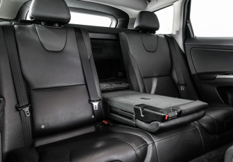 Подержанный автомобиль Volvo XC60 2016 года (23 фото)