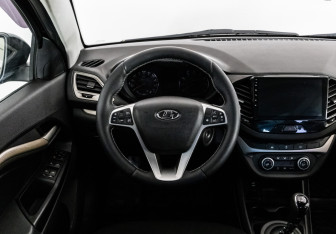 Подержанный автомобиль LADA (ВАЗ) Vesta Wagon 2018 года (11 фото)