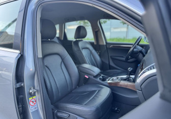 Подержанный автомобиль Audi Q5 2008 года (19 фото)