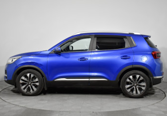 Подержанный автомобиль Chery Tiggo 4 2019 года (8 фото)