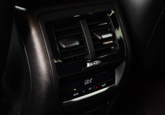 Подержанный автомобиль BMW X4 2019 года (21 фото)