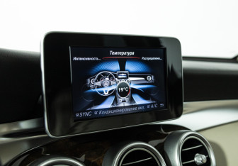 Подержанный автомобиль Mercedes-Benz GLC Coupe 2015 года (16 фото)