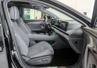 Новый Voyah Passion 2023 (16 фото)