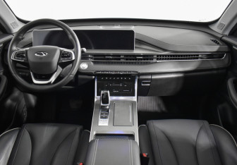 Подержанный автомобиль Chery Tiggo 4 2025 года (13 фото)