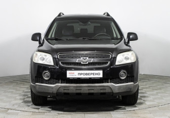 Подержанный автомобиль Chevrolet Captiva 2007 года (2 фото)