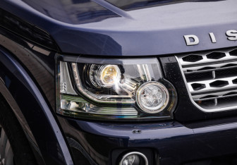 Подержанный автомобиль Land Rover Discovery 2014 года (6 фото)