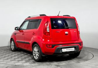Подержанный автомобиль Kia Soul 2013 года (7 фото)