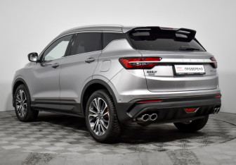 Подержанный автомобиль Geely Coolray 2023 года (7 фото)