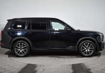 Подержанный автомобиль GAC GS8 2023 года (4 фото)