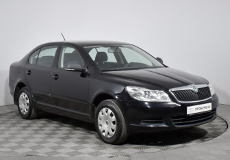 Подержанный автомобиль Skoda Octavia Liftback 2012 года (3 фото)
