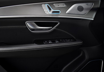 Подержанный автомобиль Jetour X70 Plus 2025 года (19 фото)