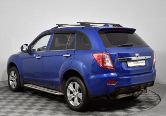 Подержанный автомобиль Lifan X60 2014 года (7 фото)