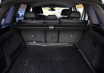 Подержанный автомобиль BMW X5 2014 года (23 фото)