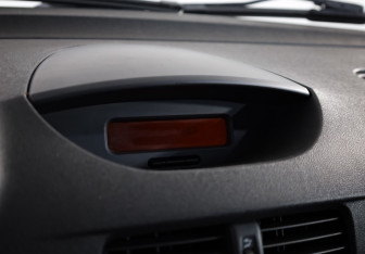 Подержанный автомобиль Renault Symbol 2008 года (10 фото)