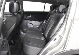 Подержанный автомобиль Kia Sportage 2014 года (11 фото)