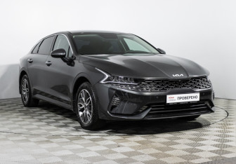 Подержанный автомобиль Kia K5 2024 года (8 фото)