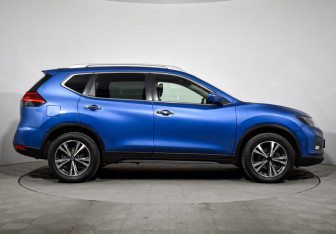 Подержанный автомобиль Nissan X-Trail 2018 года (4 фото)
