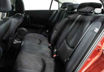 Подержанный автомобиль Mazda 6 Sedan 2010 года (10 фото)