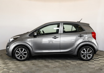 Подержанный автомобиль Kia Picanto 2022 года (8 фото)