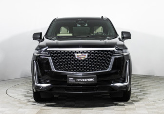 Подержанный автомобиль Cadillac Escalade Suv 2021 года (2 фото)