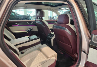 Новый Hongqi H9 2024 (9 фото)