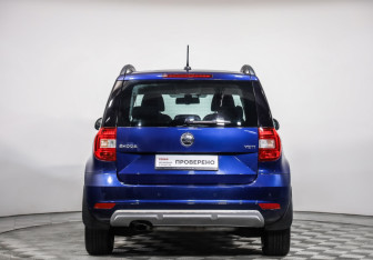 Подержанный автомобиль Skoda Yeti 2014 года (6 фото)