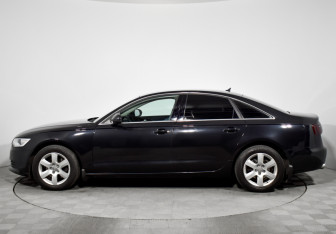 Подержанный автомобиль Audi A6 Sedan 2014 года (8 фото)