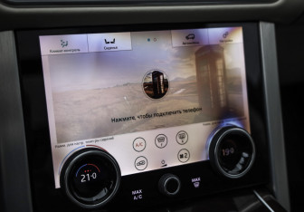 Подержанный автомобиль Land Rover Range Rover 2018 года (22 фото)