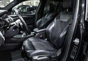 Подержанный автомобиль BMW X3 2018 года (15 фото)