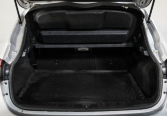 Подержанный автомобиль Nissan Qashqai 2018 года (28 фото)