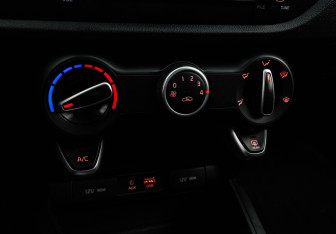 Подержанный автомобиль Kia Rio Sedan 2020 года (15 фото)