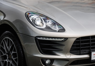 Подержанный автомобиль Porsche Macan 2017 года (11 фото)