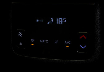 Подержанный автомобиль Exeed VX 2021 года (29 фото)