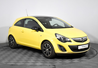 Подержанный автомобиль Opel Corsa 2012 года (3 фото)