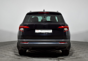 Подержанный автомобиль Skoda Karoq 2020 года (6 фото)