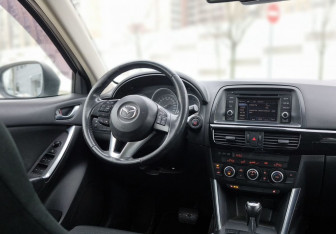 Подержанный автомобиль Mazda CX-5 2012 года (14 фото)